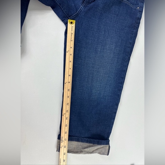 Levis 515 Womens Mid Rise Sz 10 Capri Cuffed Denim Blue Jeans Stretch Casual - Picture 9 of 11